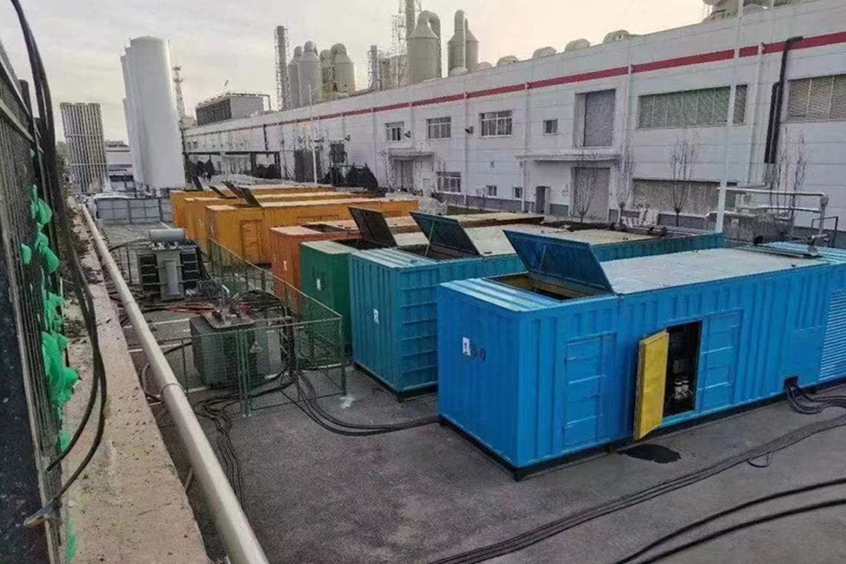 雄关区发电机租赁施工现场